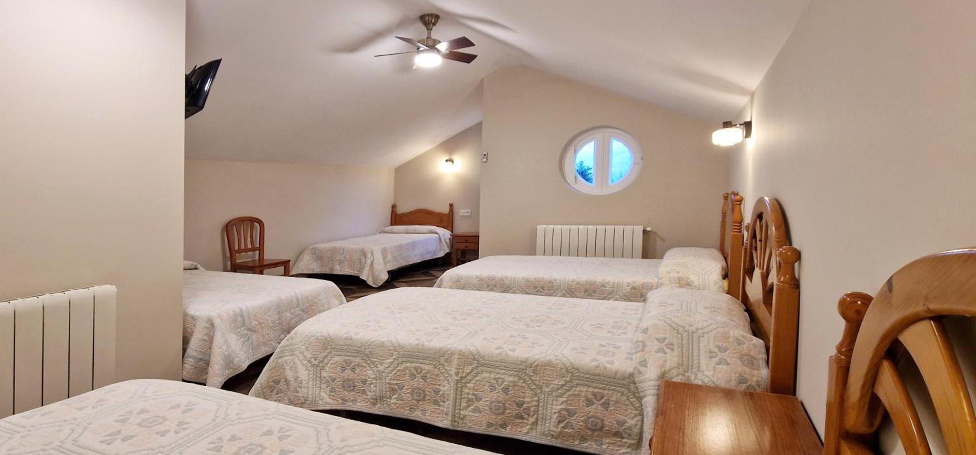 ホテル Cosma House Hinojedo エクステリア 写真